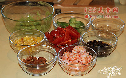 牛油果什锦沙拉图解 做法及步骤